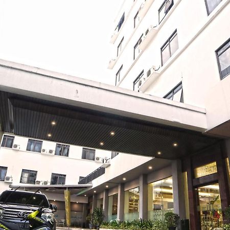 Arnava Hotel Senen جاكرتا المظهر الخارجي الصورة