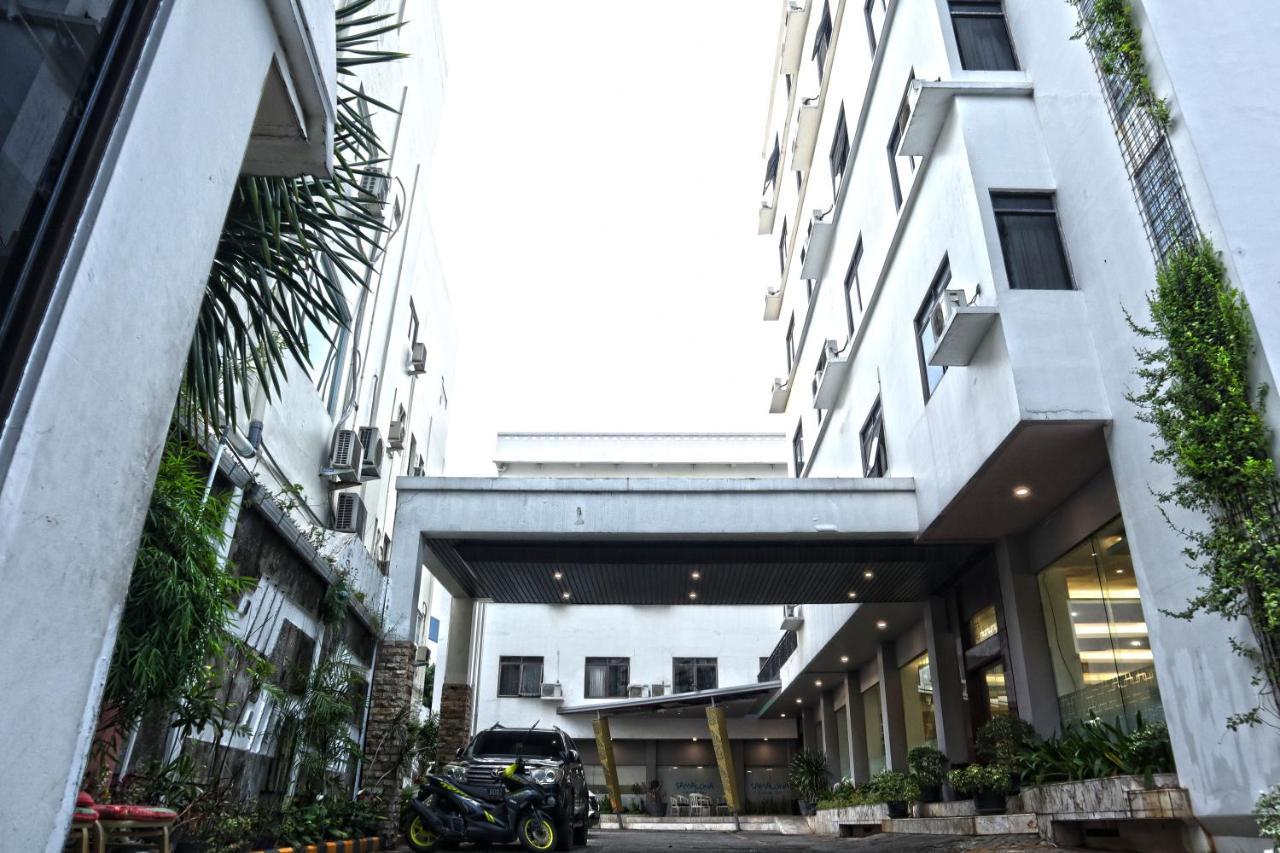 Arnava Hotel Senen جاكرتا المظهر الخارجي الصورة